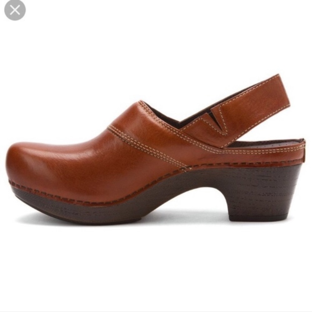 Dansko Clogs Pearl Tan Slingbacks sz 40